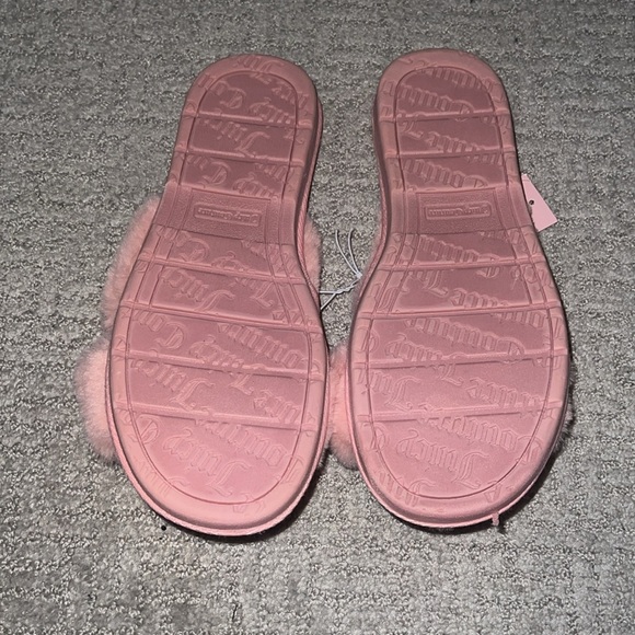 NWT JUICY COUTURE PINK SLIPPERS - Picture 2 of 3
